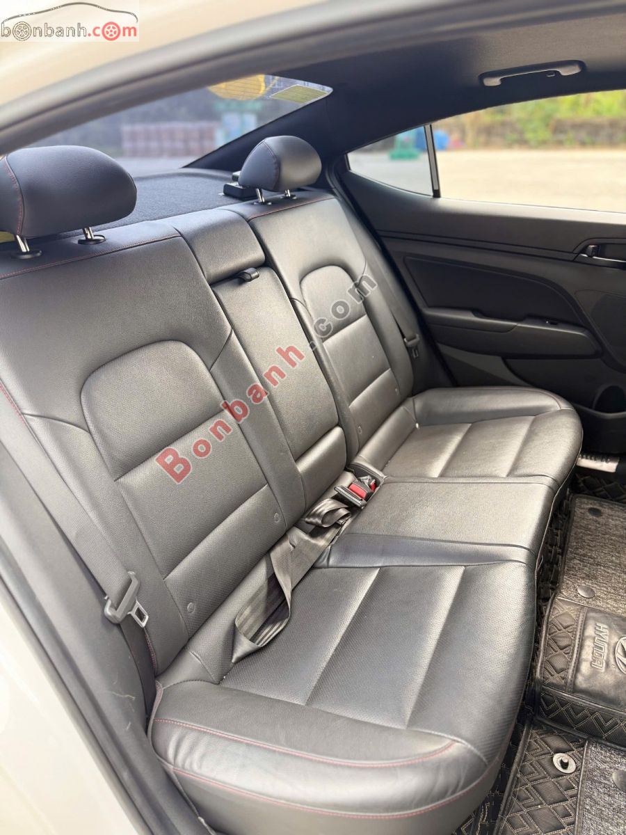 Bán ô tô Hyundai Elantra Sport 1.6 AT - 2019 - xe cũ