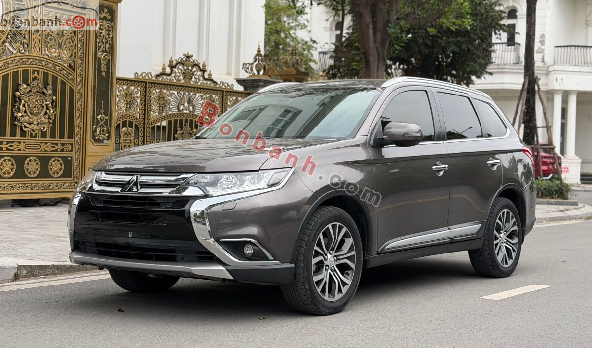 Bán ô tô Mitsubishi Outlander 2.0 CVT Premium - 2019 - xe cũ
