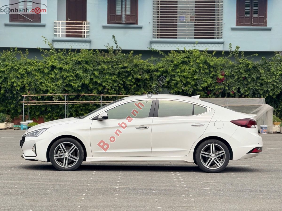 Bán ô tô Hyundai Elantra Sport 1.6 AT - 2019 - xe cũ