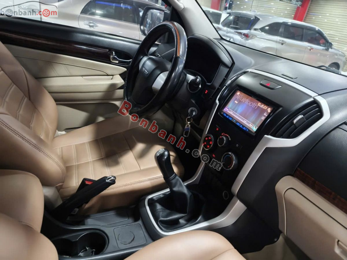 Bán ô tô Isuzu MU-X 3.0 4X2 AT - 2019 - xe cũ