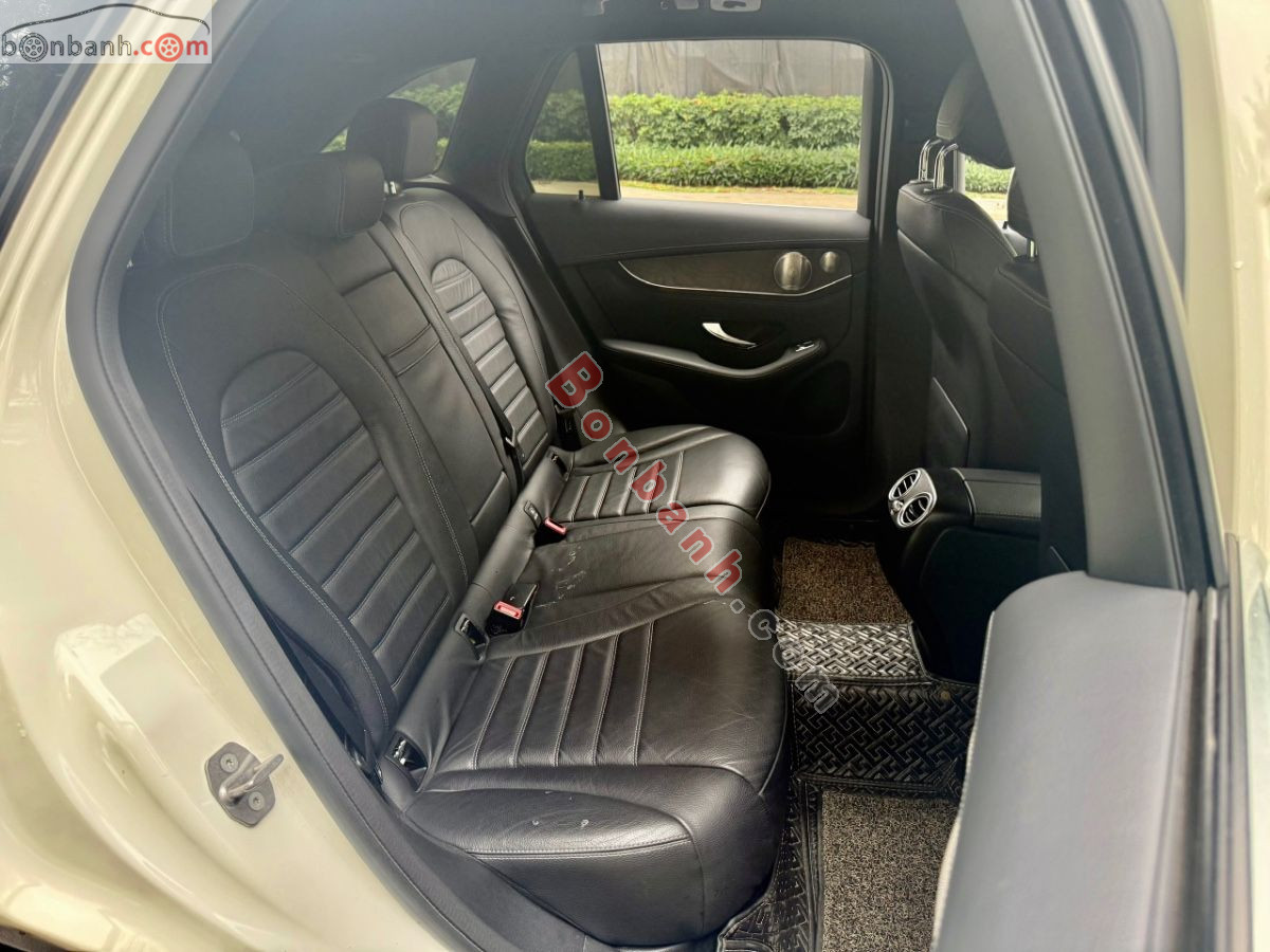 Bán ô tô Mercedes Benz GLC 200 4Matic - 2021 - xe cũ