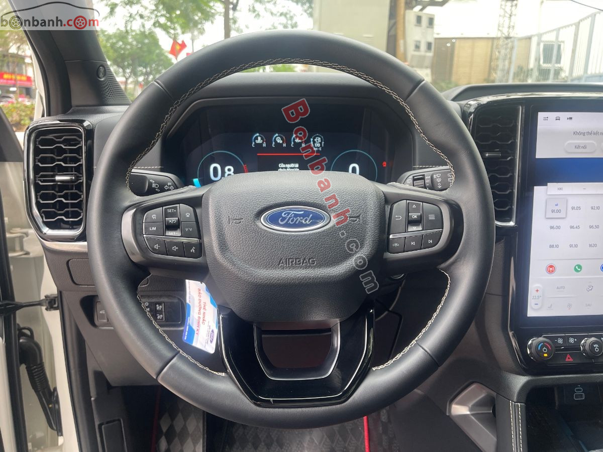 Bán ô tô Ford Everest Platinum 2.0L 4x4 AT - 2025 - xe cũ