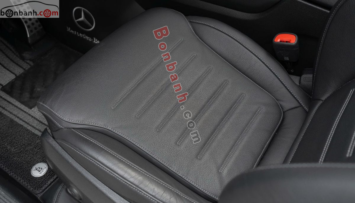 Bán ô tô Mercedes Benz GLC 300 4Matic - 2024 - xe cũ