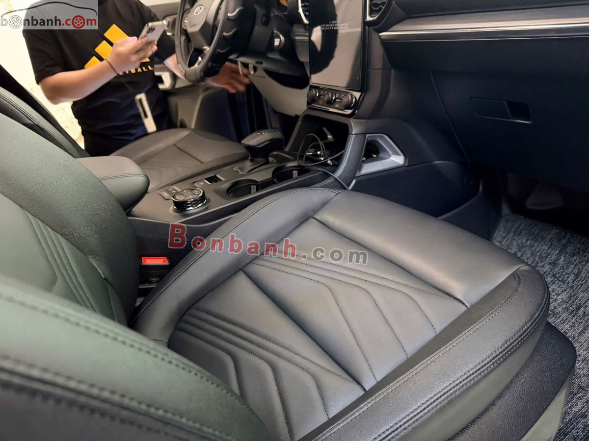 Bán ô tô Ford Everest Titanium Plus 2.0L 4x4 AT - 2025 - xe cũ