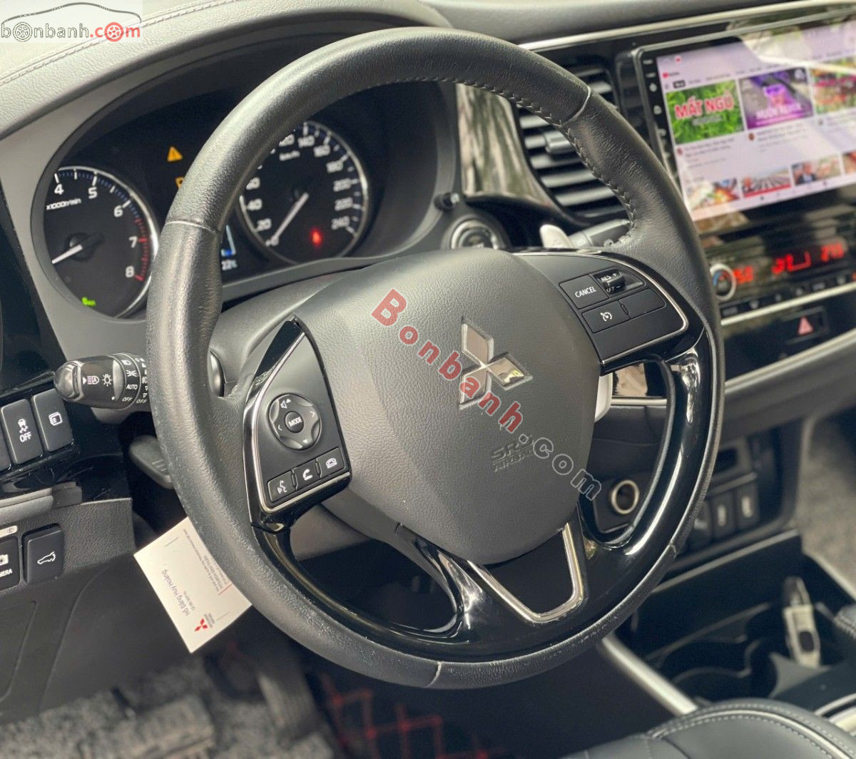 Bán ô tô Mitsubishi Outlander Premium 2.0 CVT - 2022 - xe cũ