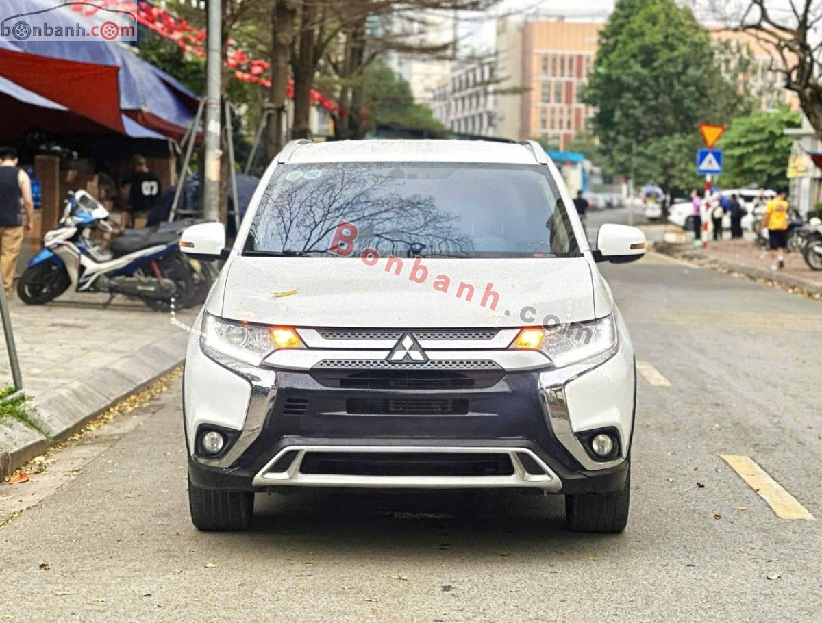 Bán ô tô Mitsubishi Outlander 2.0 CVT - 2020 - xe cũ