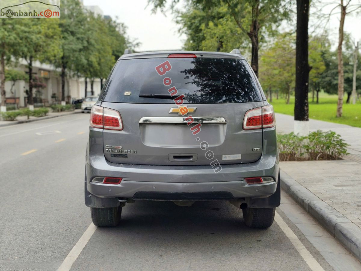 Bán ô tô Chevrolet Trailblazer LTZ 2.5L VGT 4x4 AT - 2018 - xe cũ