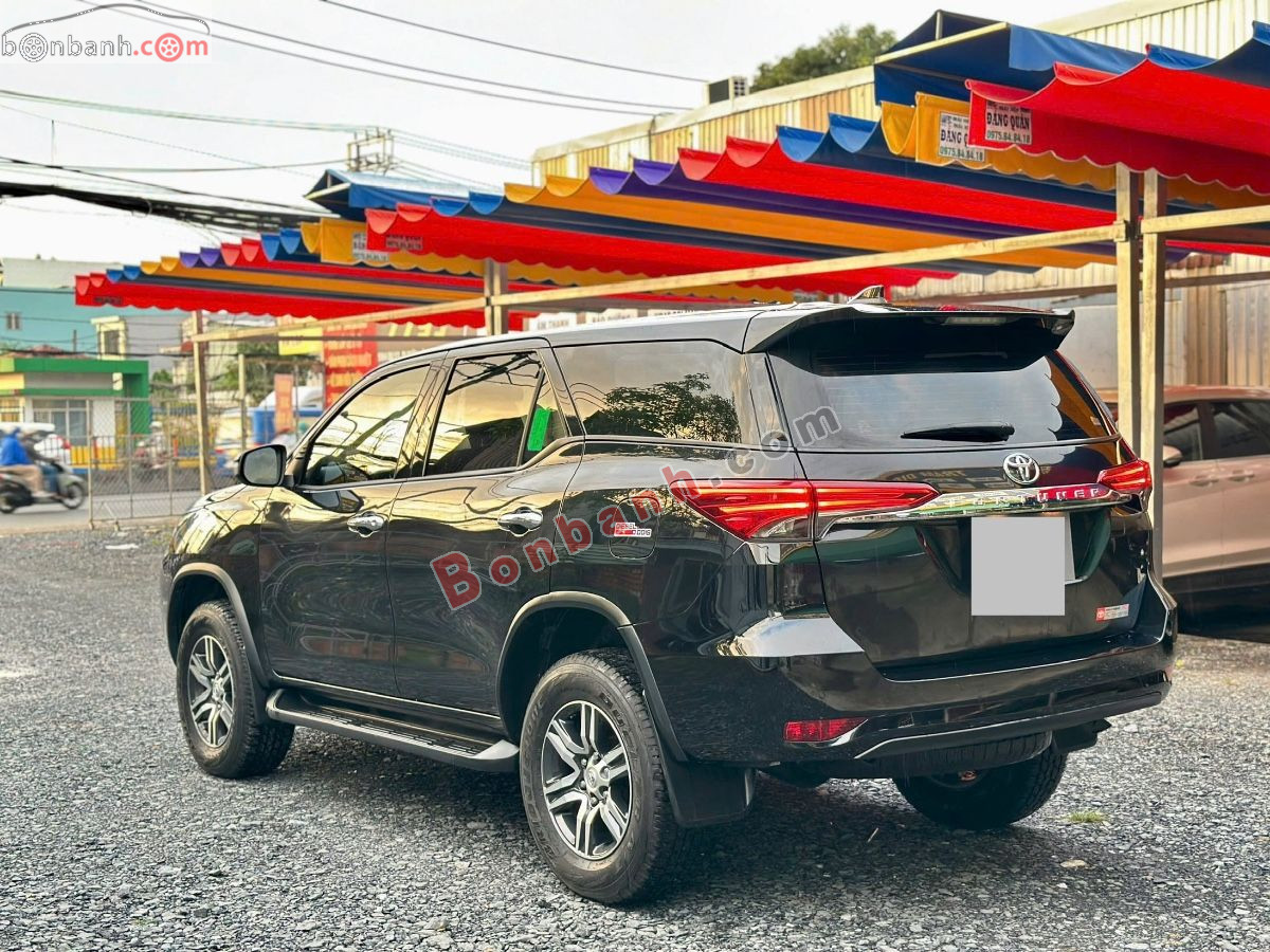 Bán ô tô Toyota Fortuner 2.4L 4x2 AT - 2022 - xe cũ