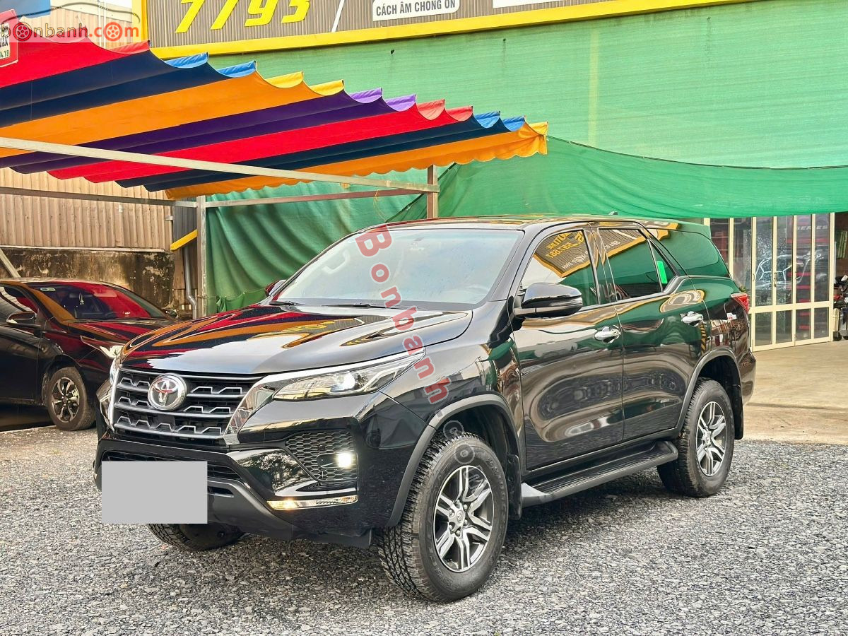 Bán ô tô Toyota Fortuner 2.4L 4x2 AT - 2022 - xe cũ