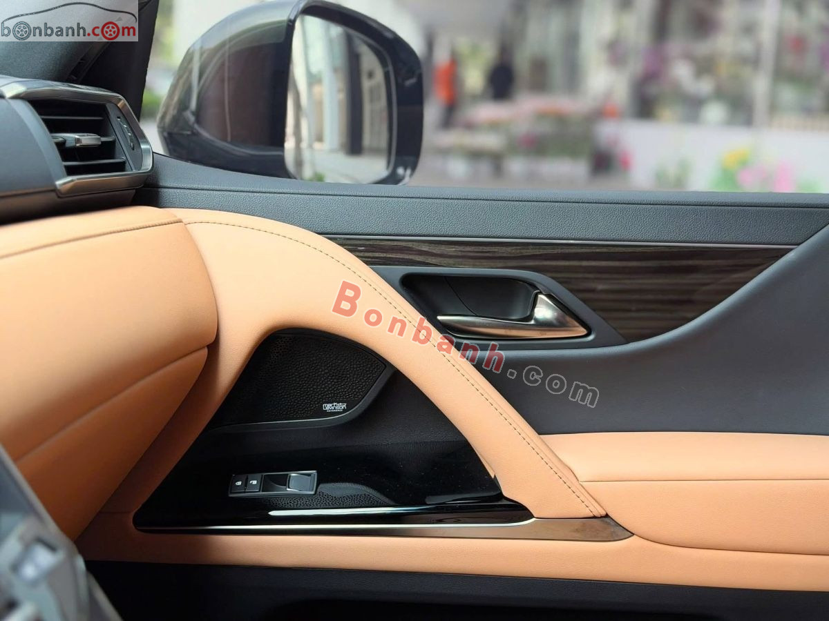 Bán ô tô Lexus LX 600 Urban - 2025 - xe cũ