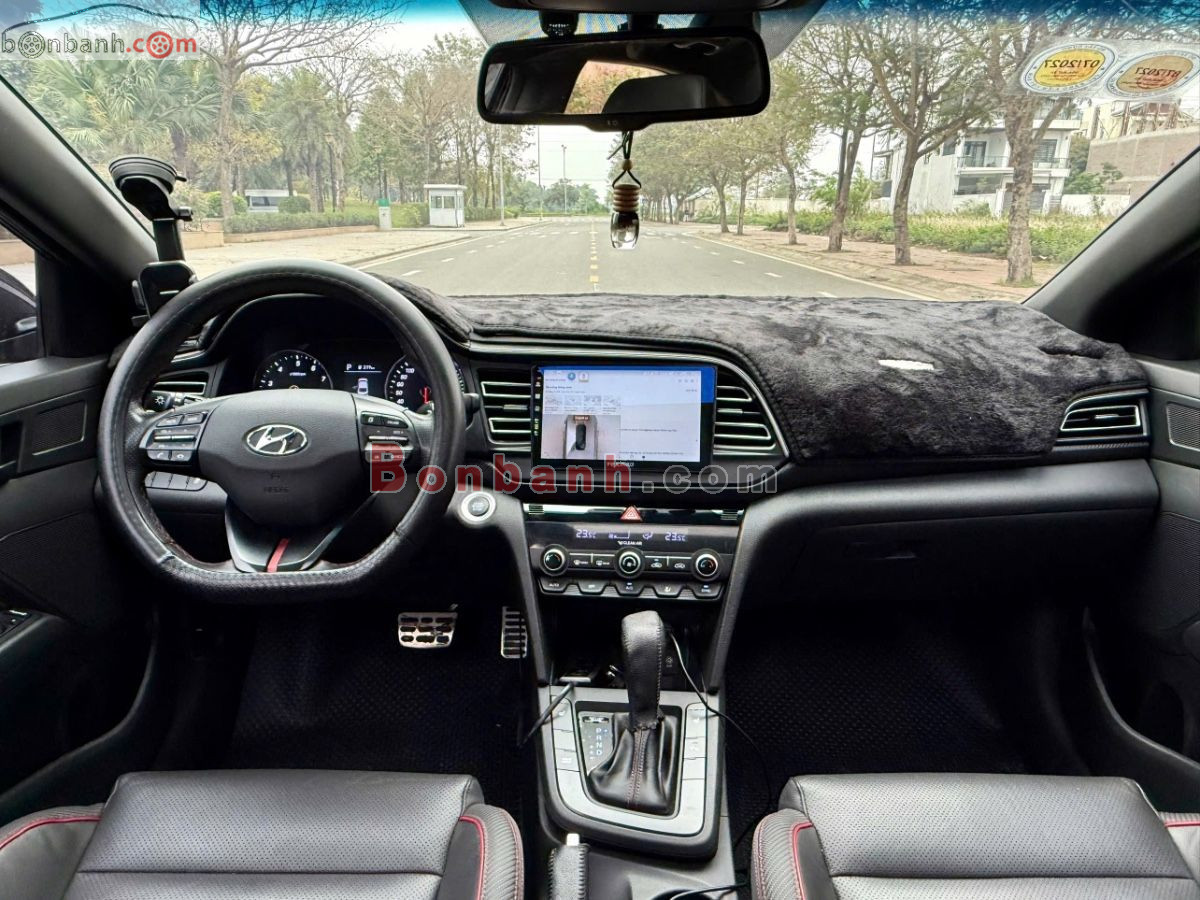 Bán ô tô Hyundai Elantra Sport 1.6 AT - 2019 - xe cũ