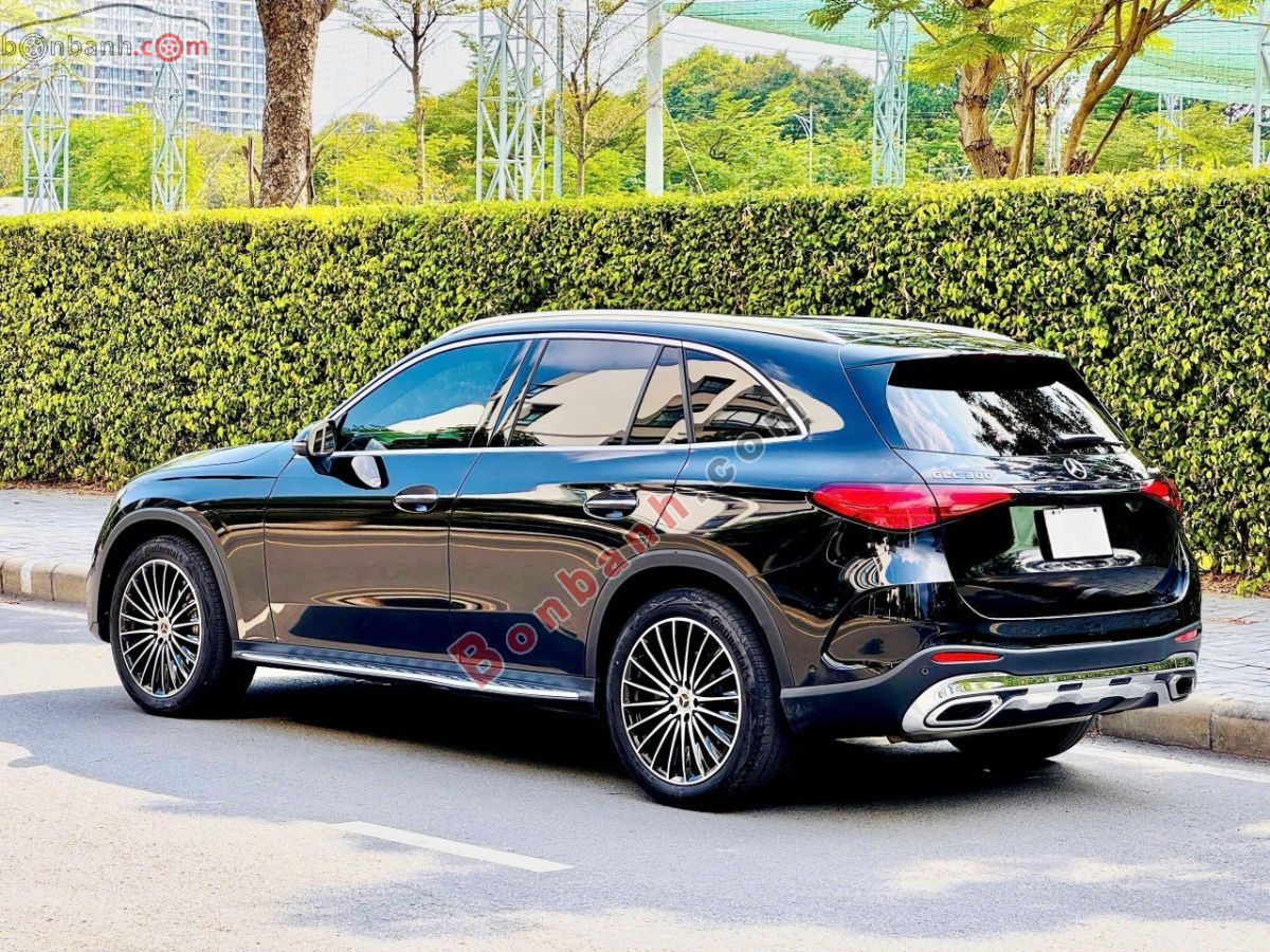 Bán ô tô Mercedes Benz GLC 300 4Matic - 2023 - xe cũ