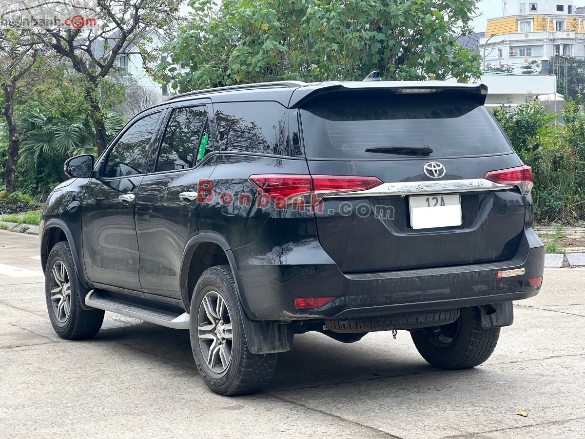 Bán ô tô Toyota Fortuner 2.4L 4x2 AT - 2022 - xe cũ