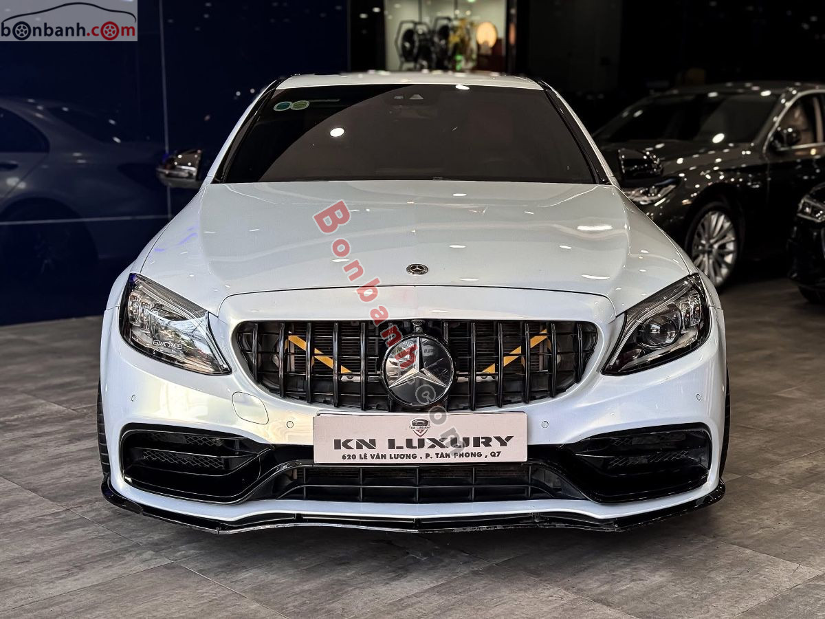 Bán ô tô Mercedes Benz C class C300 AMG - 2019 - xe cũ