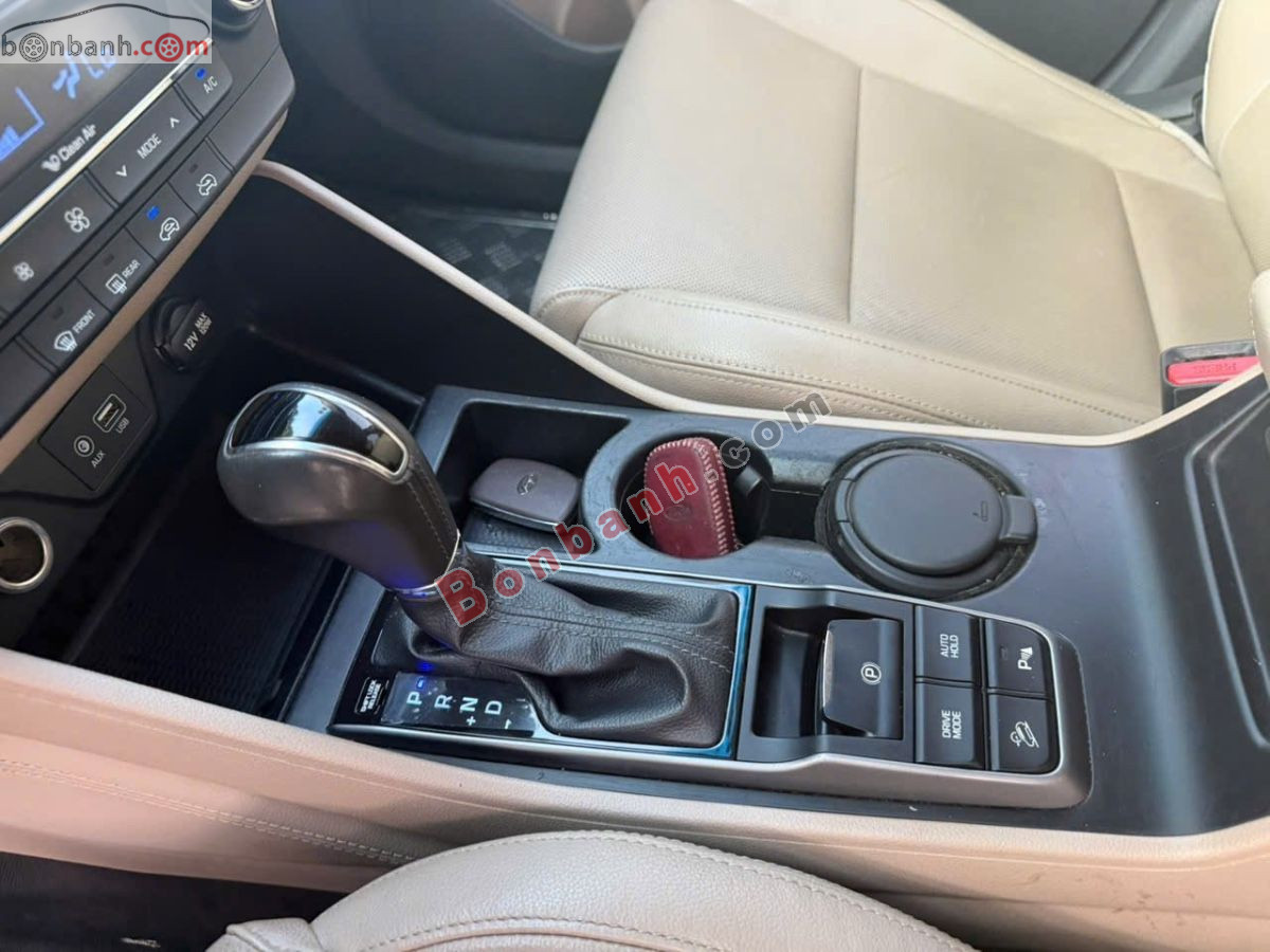 Bán ô tô Hyundai Tucson 1.6 AT Turbo - 2018 - xe cũ