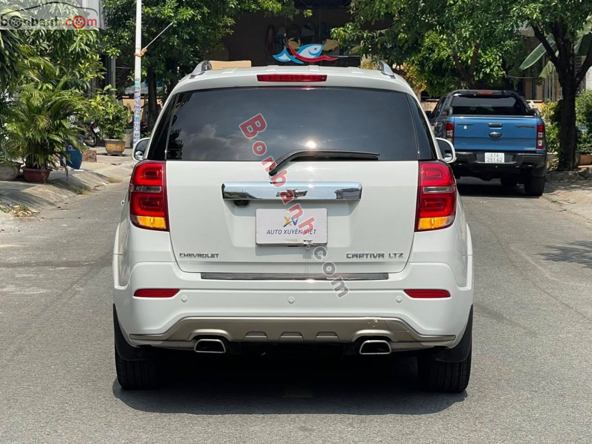 Bán ô tô Chevrolet Captiva Revv LTZ 2.4 AT - 2017 - xe cũ
