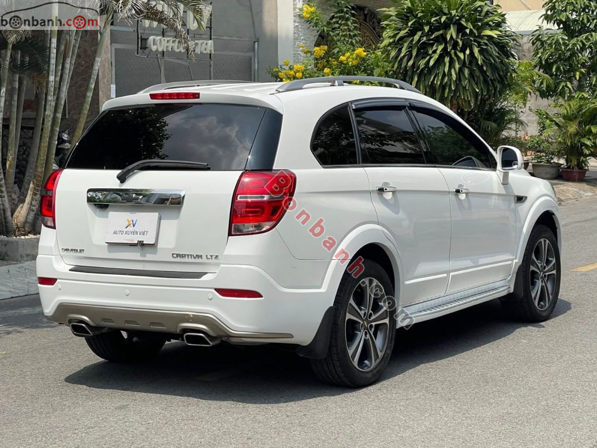 Bán ô tô Chevrolet Captiva Revv LTZ 2.4 AT - 2017 - xe cũ