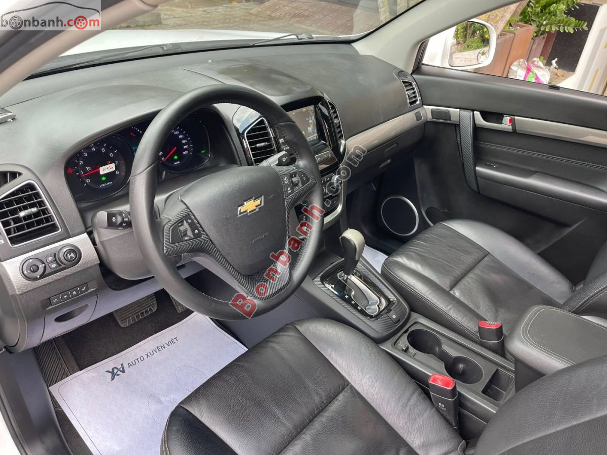 Bán ô tô Chevrolet Captiva Revv LTZ 2.4 AT - 2017 - xe cũ