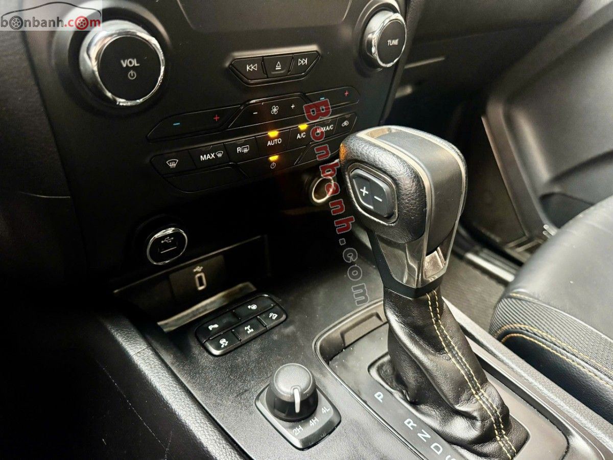 Bán ô tô Ford Ranger Wildtrak 2.0L 4x4 AT - 2018 - xe cũ