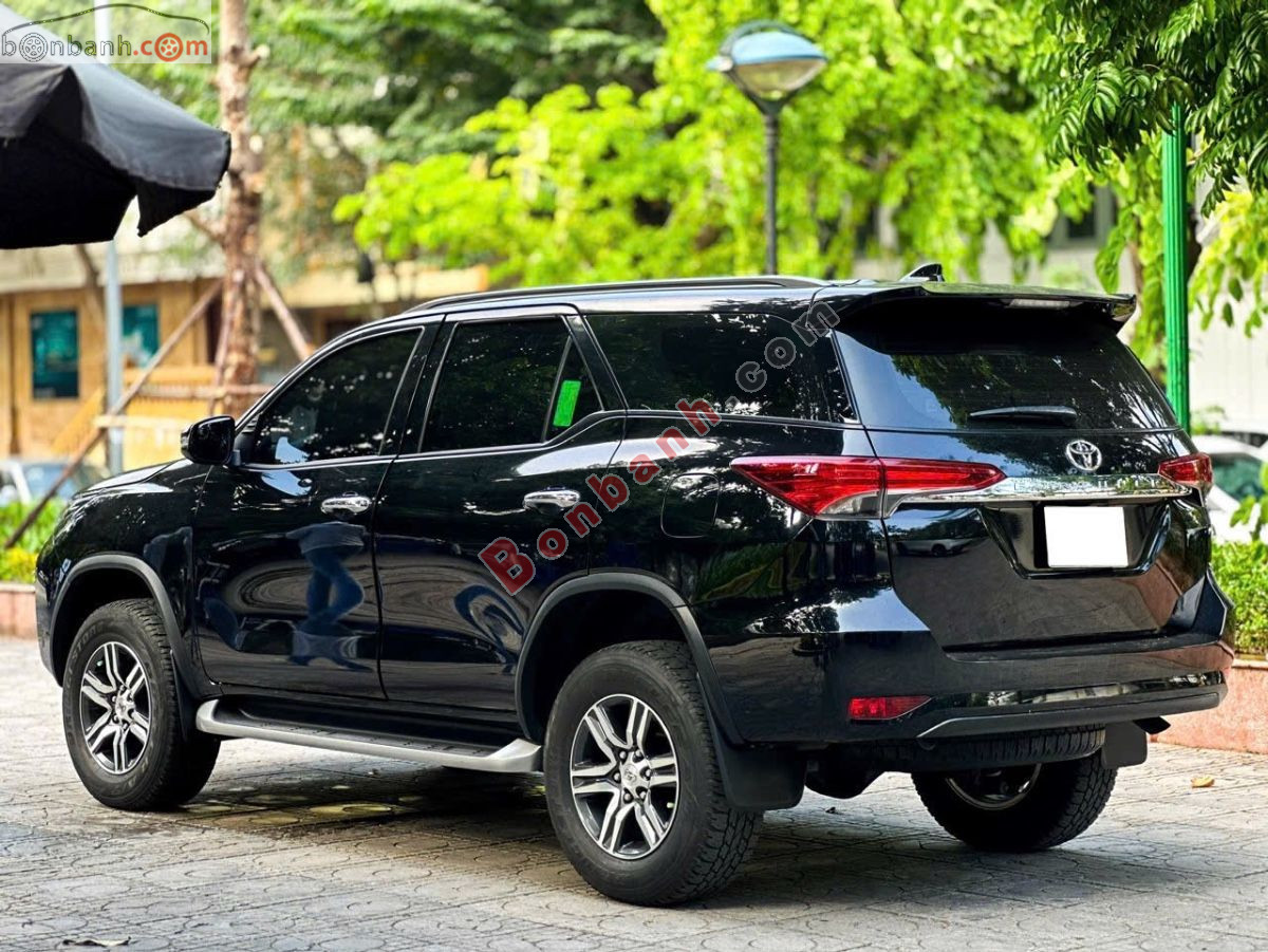Bán ô tô Toyota Fortuner 2.4L 4x2 AT - 2022 - xe cũ