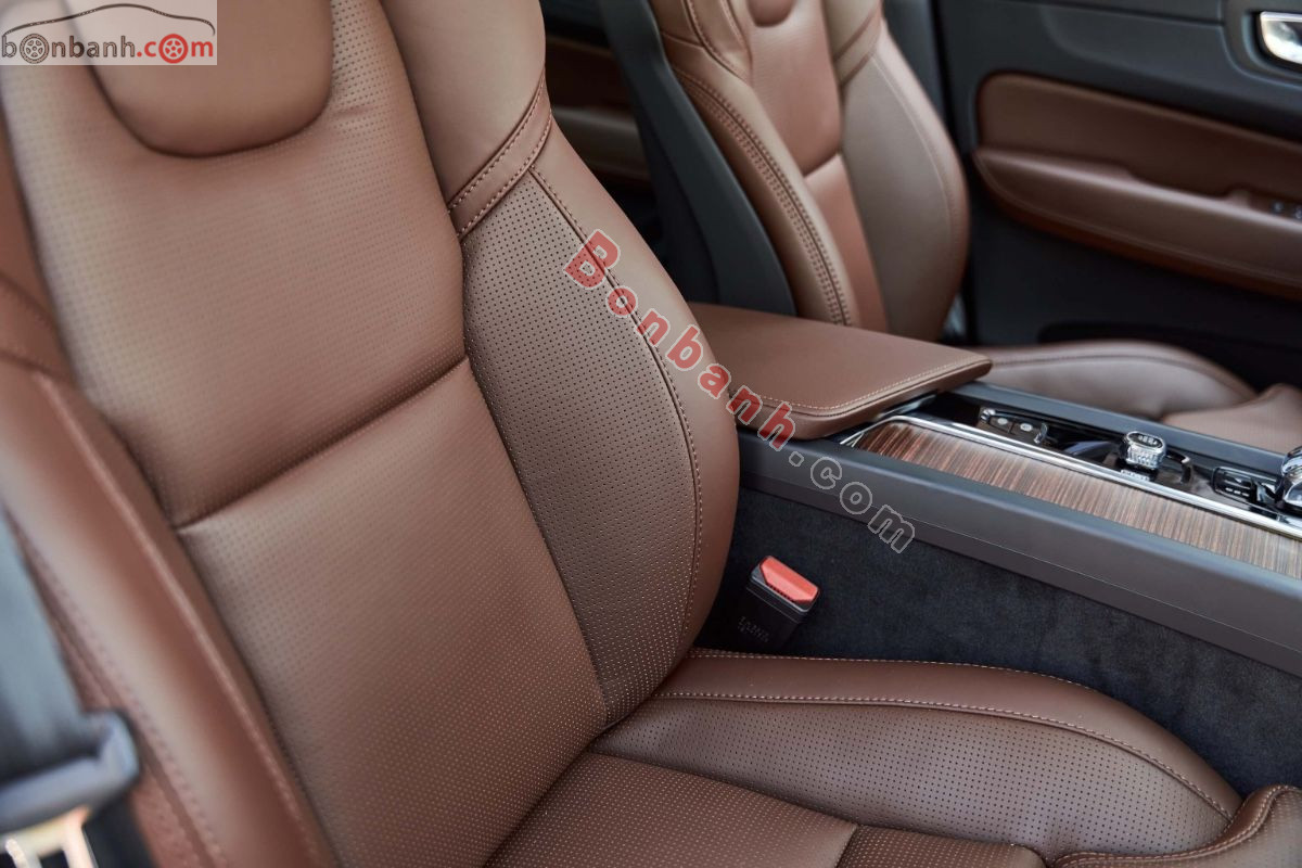 Bán ô tô Volvo XC60 Ultimate Bright B6 AWD - 2022 - xe cũ