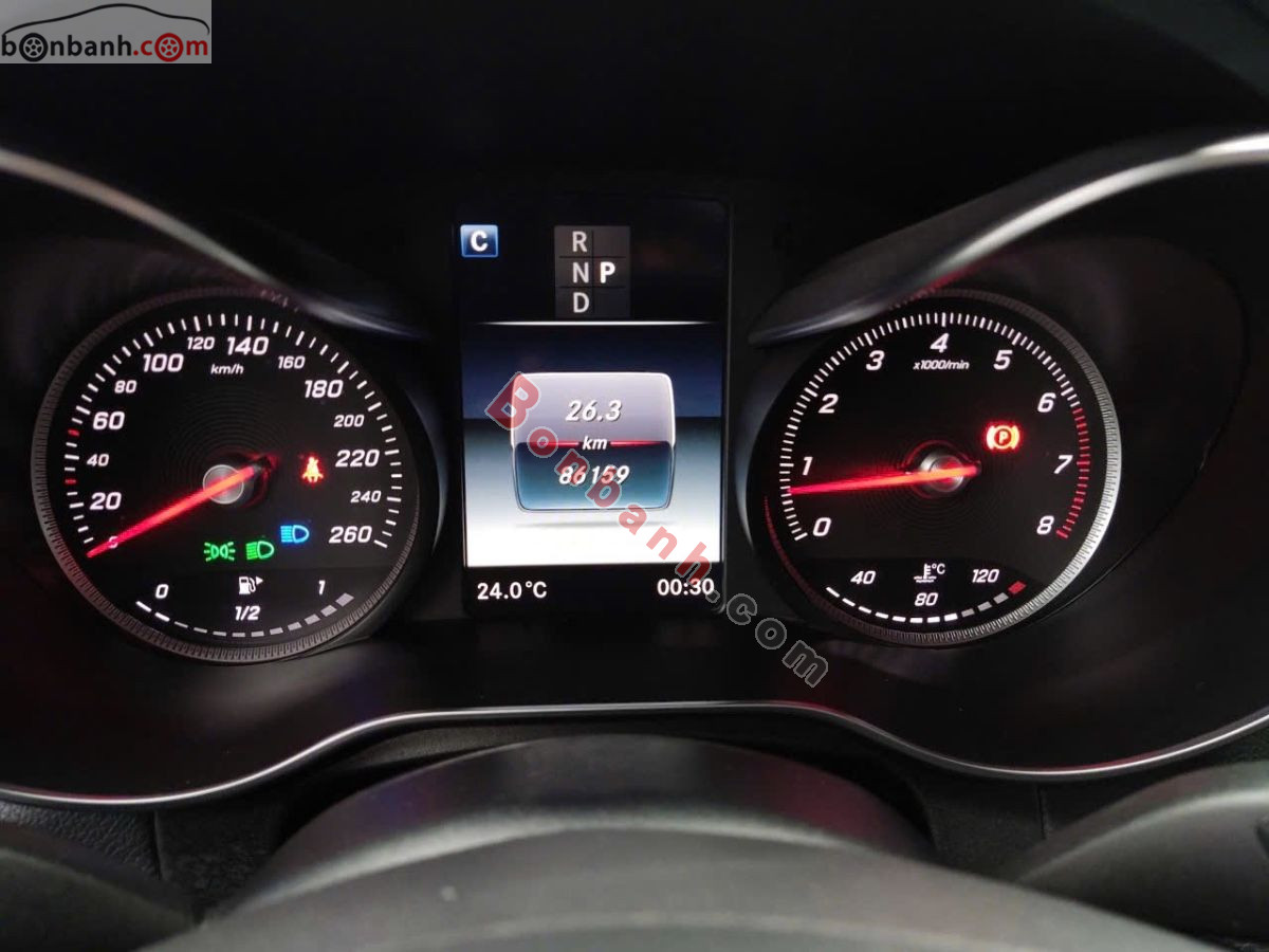 Bán ô tô Mercedes Benz GLC 200 - 2018 - xe cũ