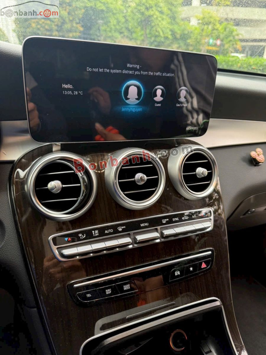 Bán ô tô Mercedes Benz GLC 200 - 2021 - xe cũ