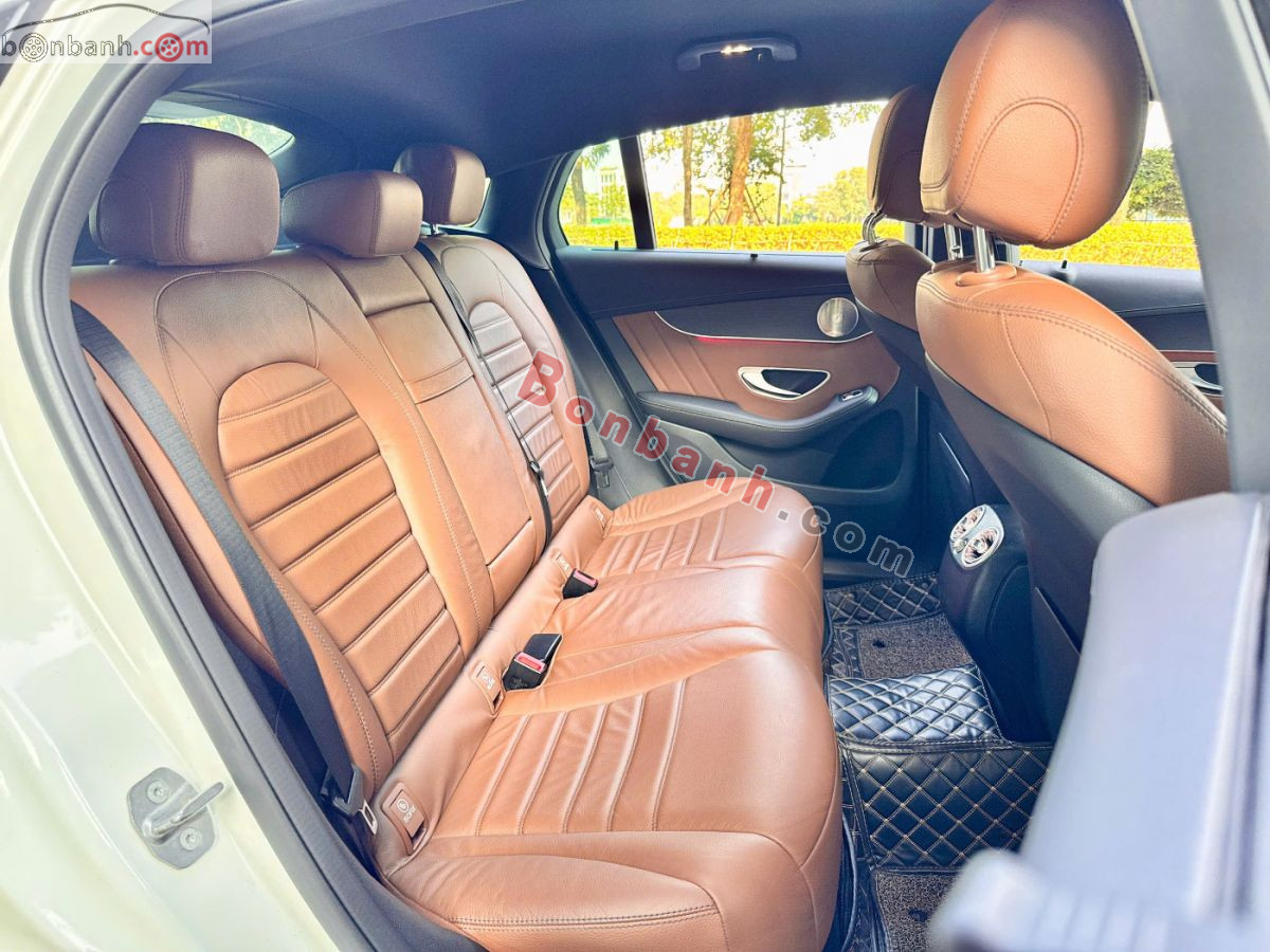 Bán ô tô Mercedes Benz GLC 300 4Matic Coupe - 2021 - xe cũ