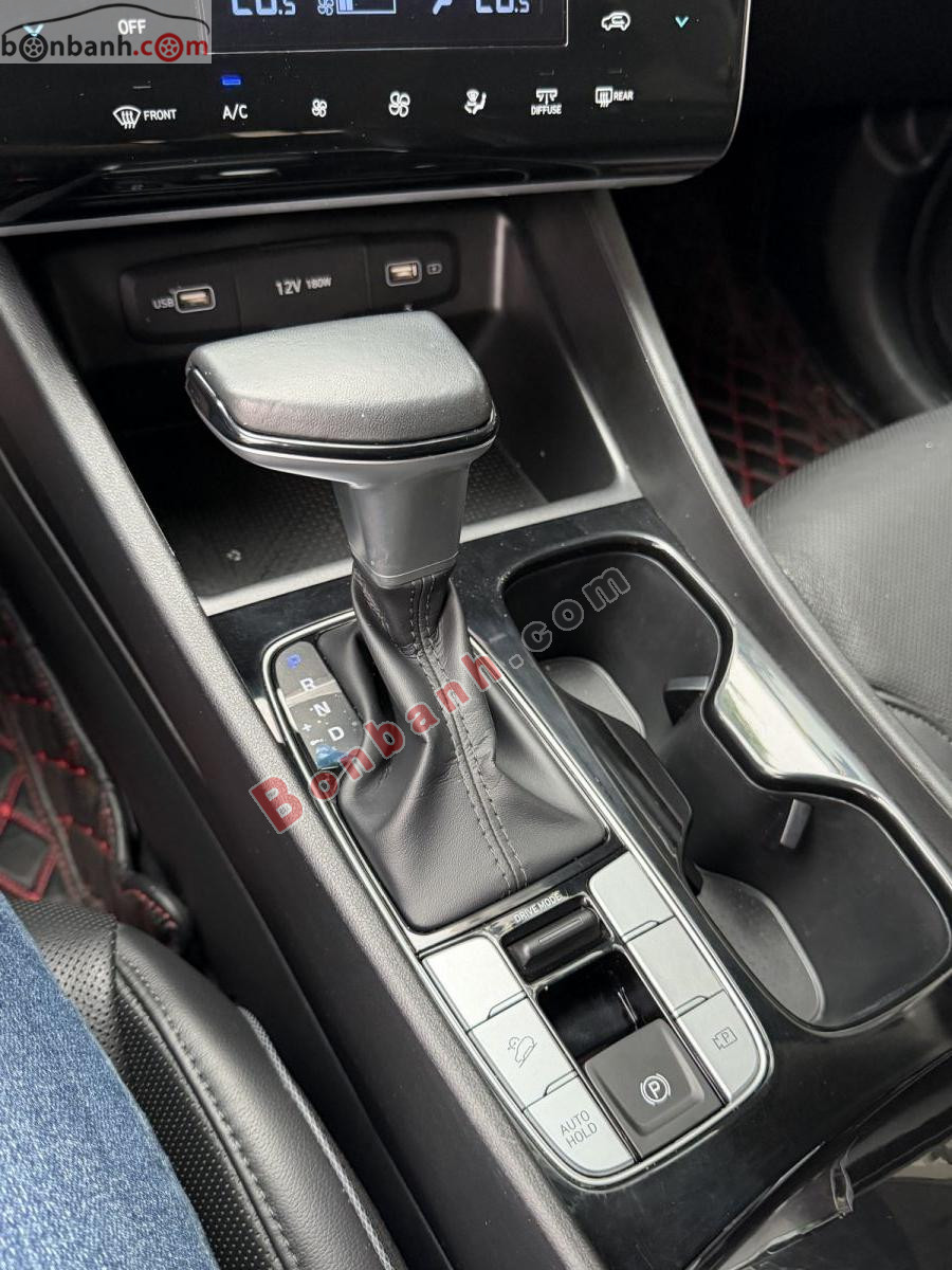 Bán ô tô Hyundai Tucson Tiêu Chuâ - 2021 - xe cũ
