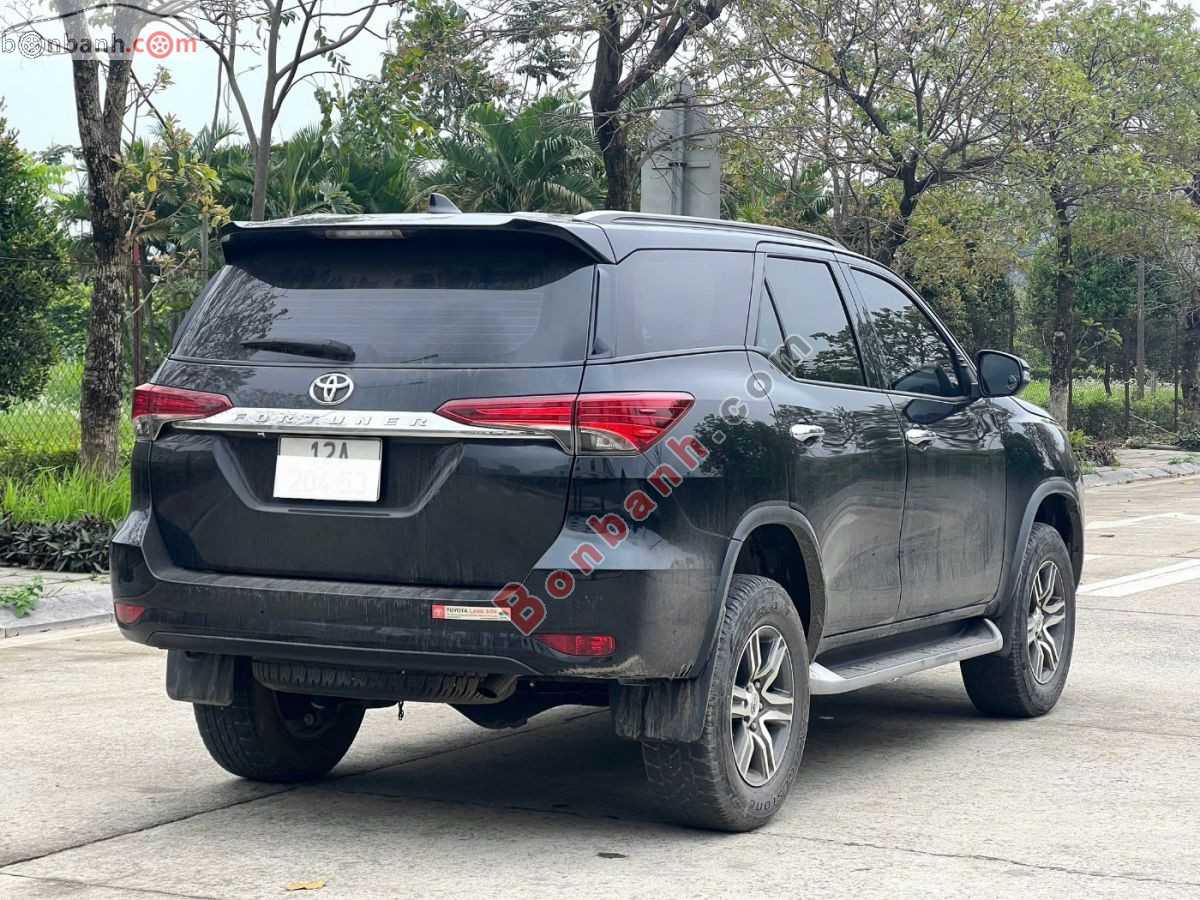 Bán ô tô Toyota Fortuner 2.4L 4x2 AT - 2022 - xe cũ