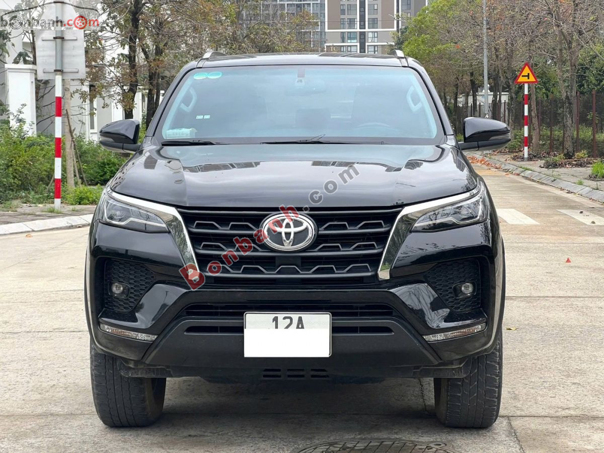 Bán ô tô Toyota Fortuner 2.4L 4x2 AT - 2022 - xe cũ