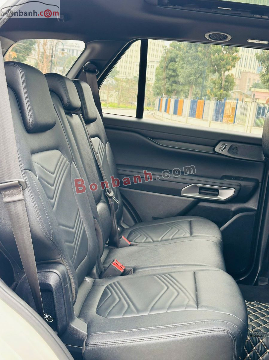 Bán ô tô Ford Everest Titanium 2.0L 4x2 AT - 2023 - xe cũ