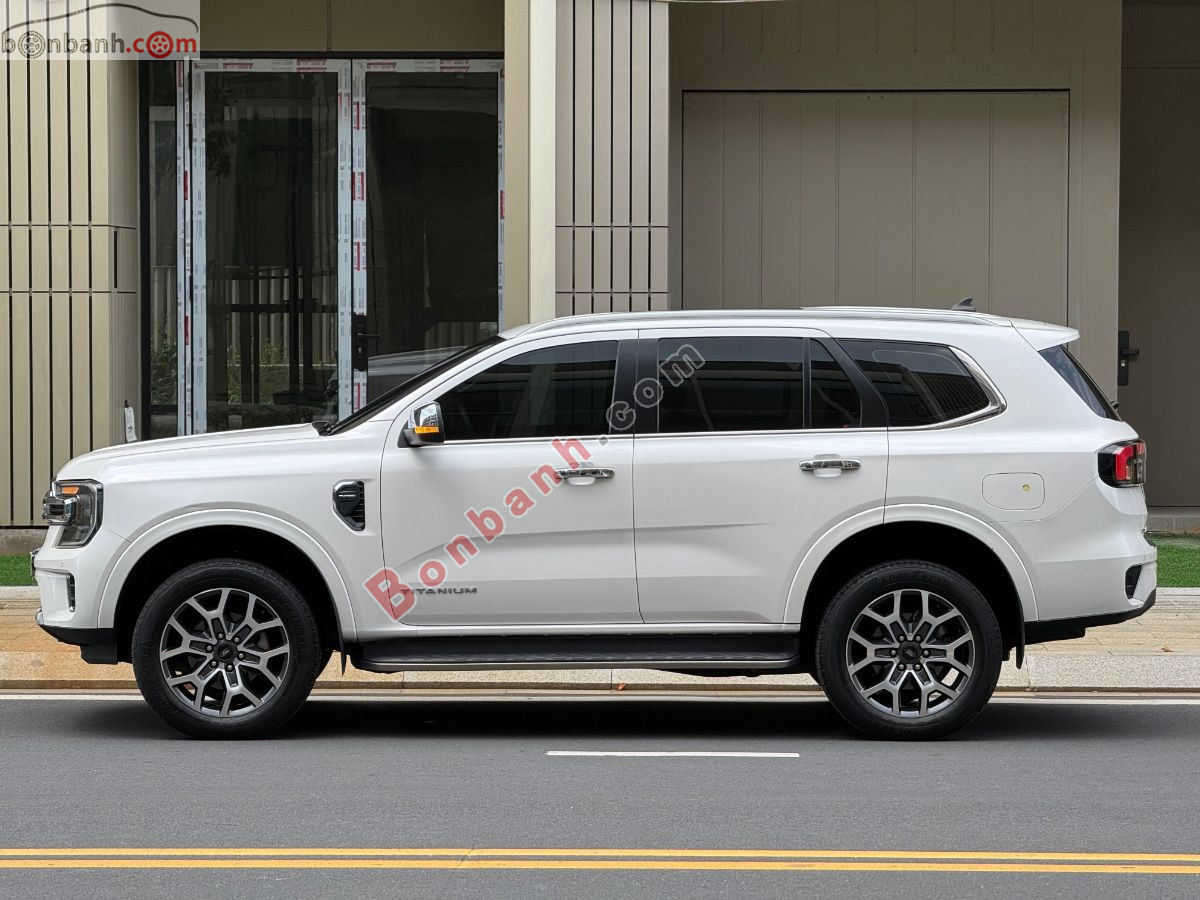 Bán ô tô Ford Everest Titanium 2.0L 4x2 AT - 2022 - xe cũ