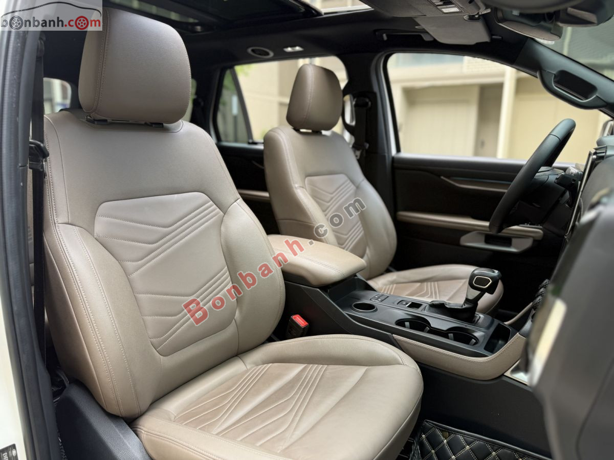 Bán ô tô Ford Everest Titanium 2.0L 4x2 AT - 2022 - xe cũ