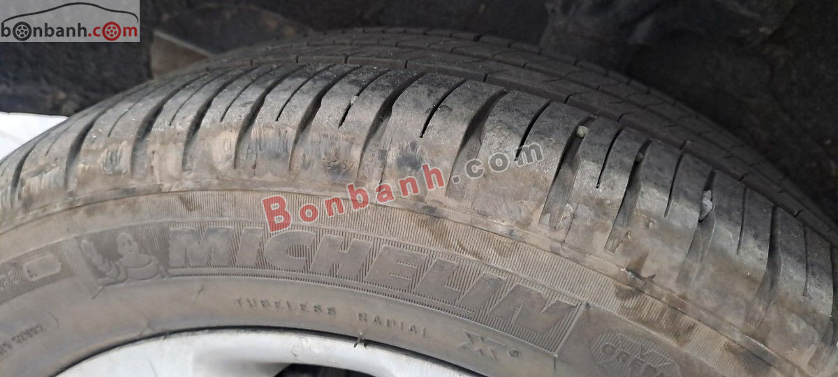 Bán ô tô Ford Laser GHIA 1.8 AT - 2005 - xe cũ