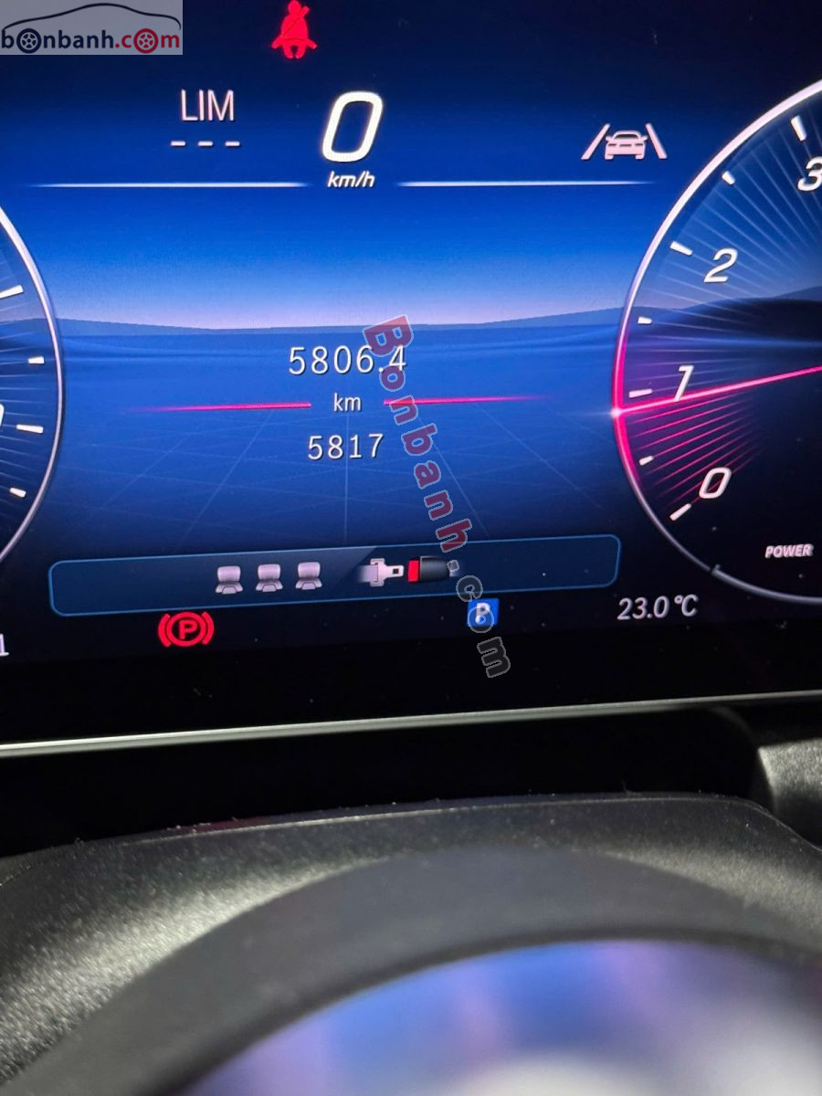 Bán ô tô Mercedes Benz GLC 200 4Matic - 2025 - xe cũ