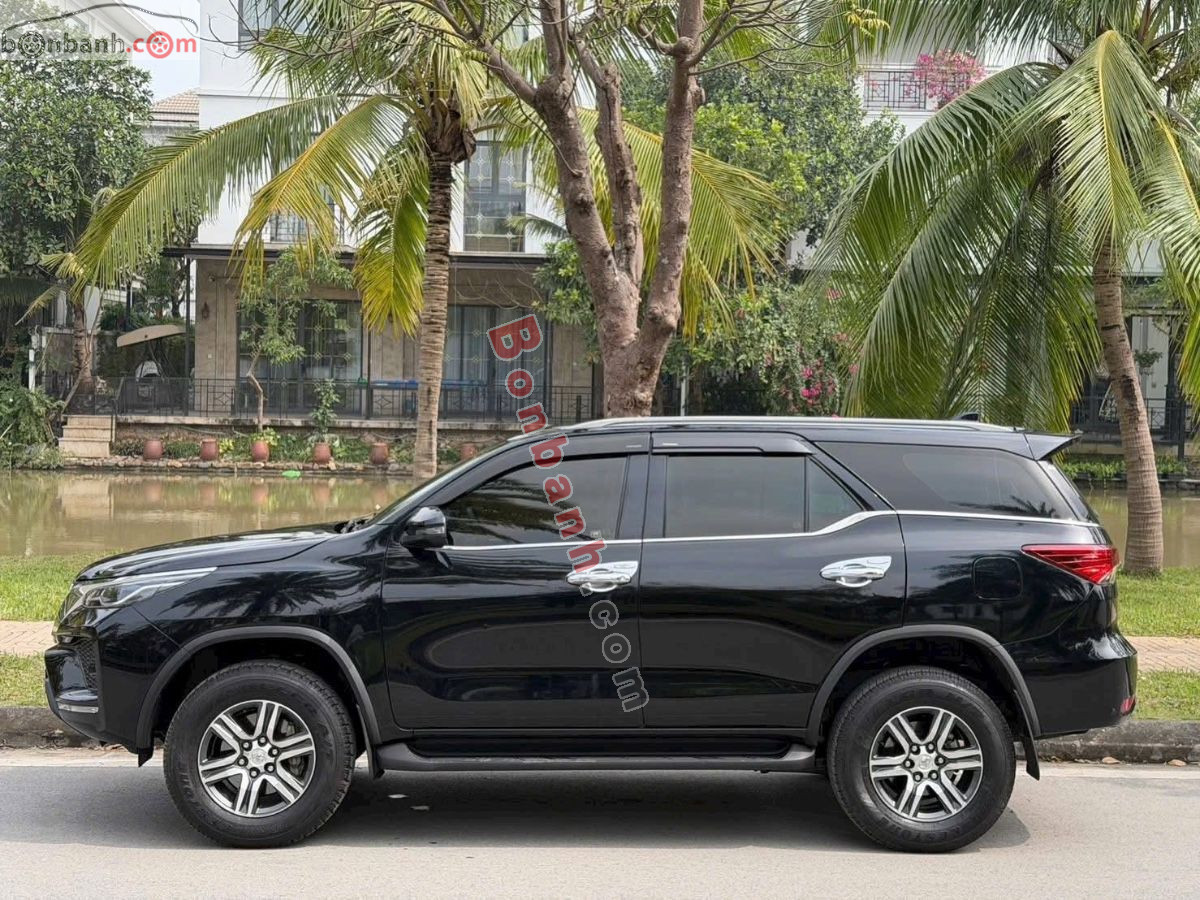 Bán ô tô Toyota Fortuner 2.4G 4x2 AT - 2021 - xe cũ