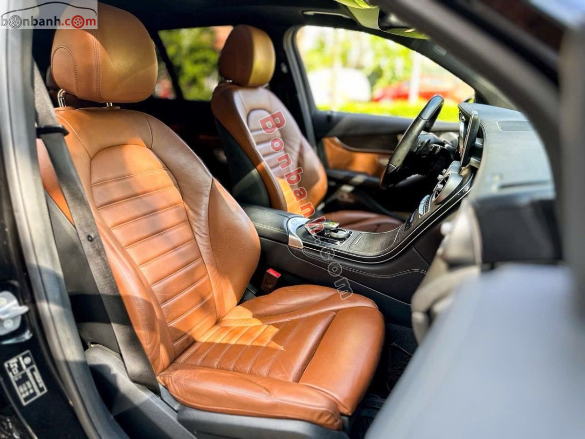 Bán ô tô Mercedes Benz GLC 300 4Matic - 2018 - xe cũ