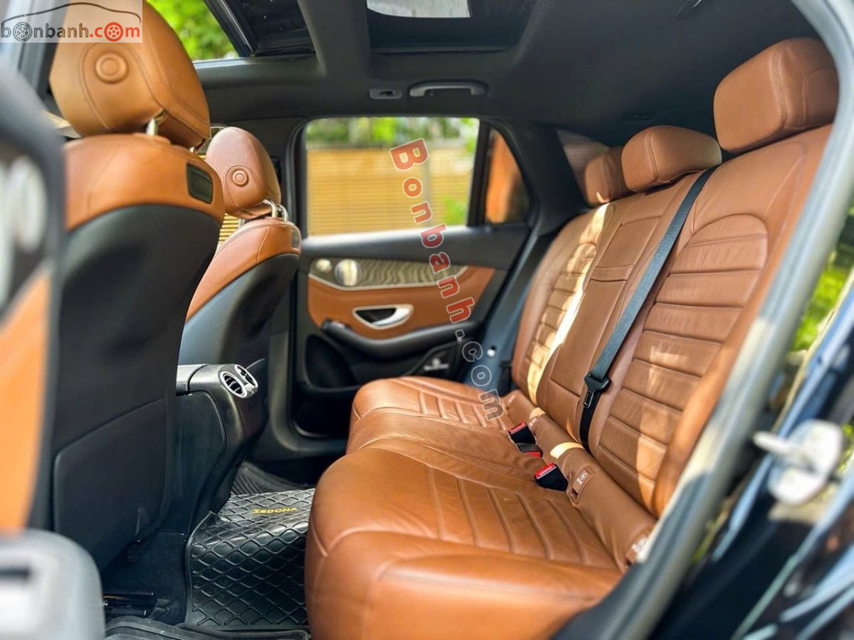 Bán ô tô Mercedes Benz GLC 300 4Matic - 2018 - xe cũ