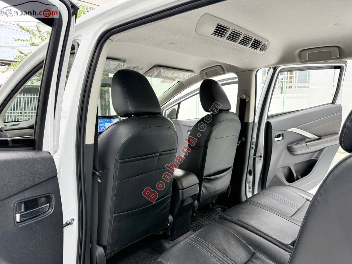 Bán ô tô Mitsubishi Xpander Premium 1.5 AT - 2022 - xe cũ