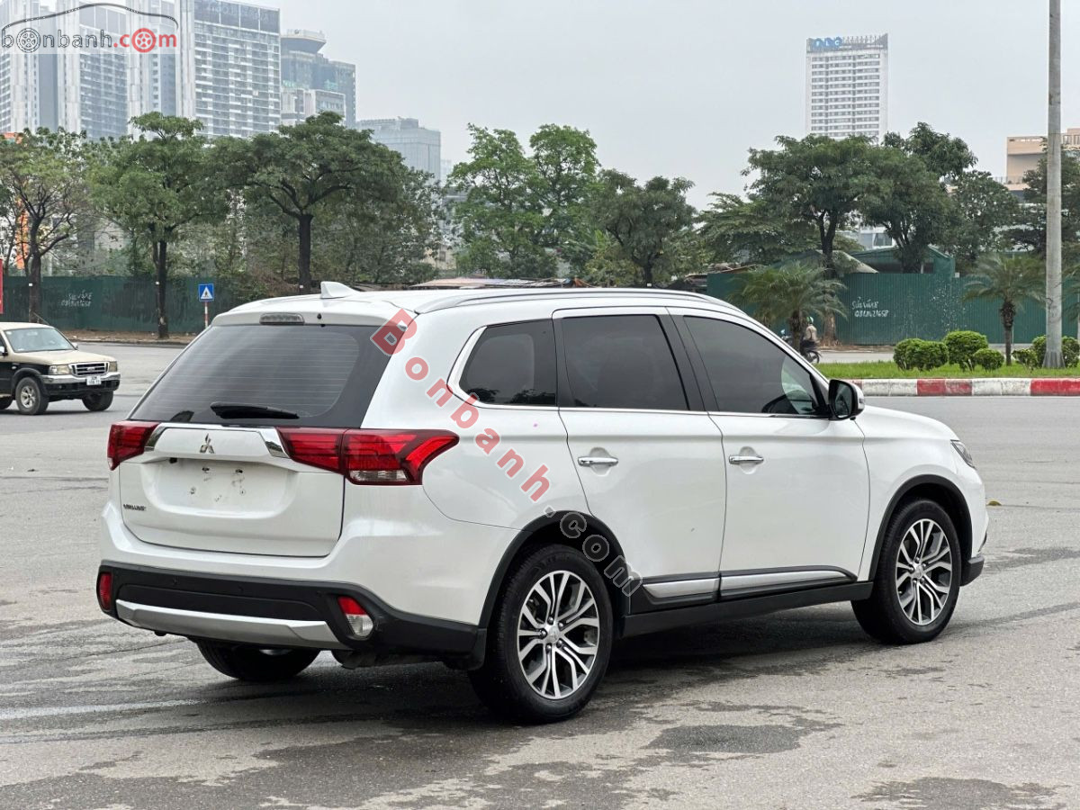 Bán ô tô Mitsubishi Outlander 2.0 CVT - 2019 - xe cũ