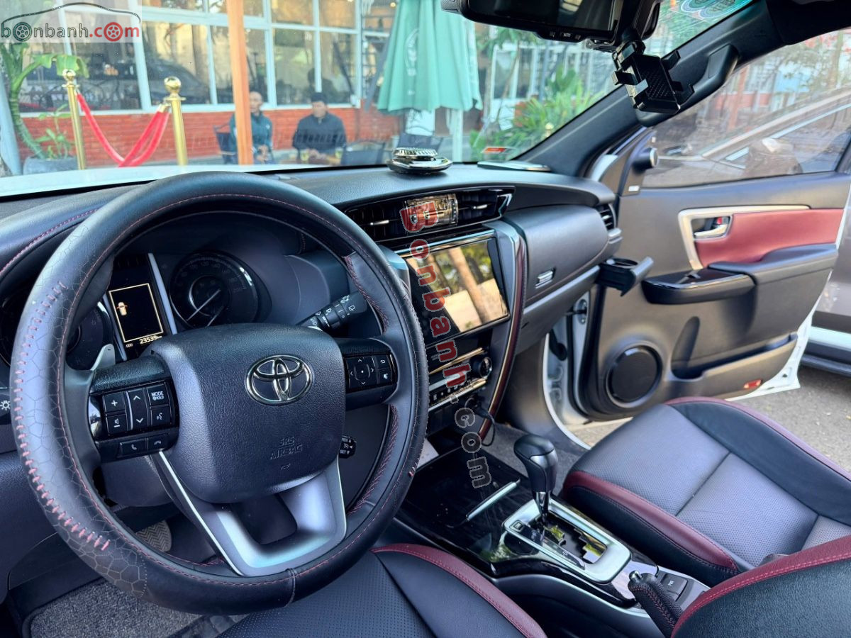 Bán ô tô Toyota Fortuner Legender 2.7L 4x2 AT - 2024 - xe cũ