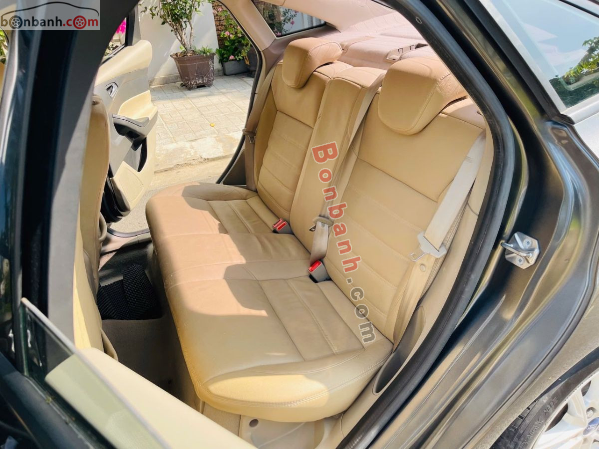 Bán ô tô Ford Focus Trend 1.6 AT - 2015 - xe cũ