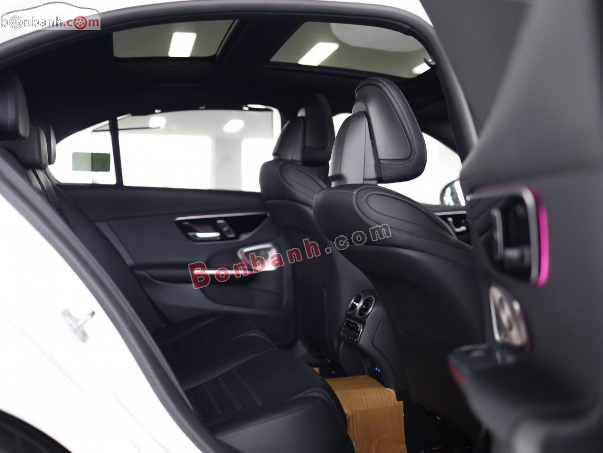 Bán ô tô Mercedes Benz C class C43 AMG 4Matic - 2023 - xe cũ
