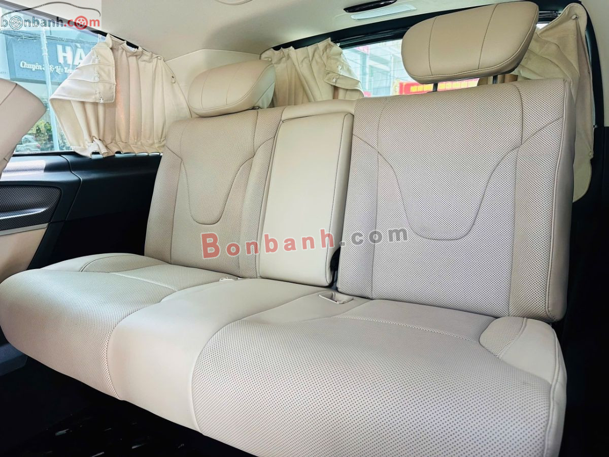 Bán ô tô Mercedes Benz V class V250 AMG - 2022 - xe cũ