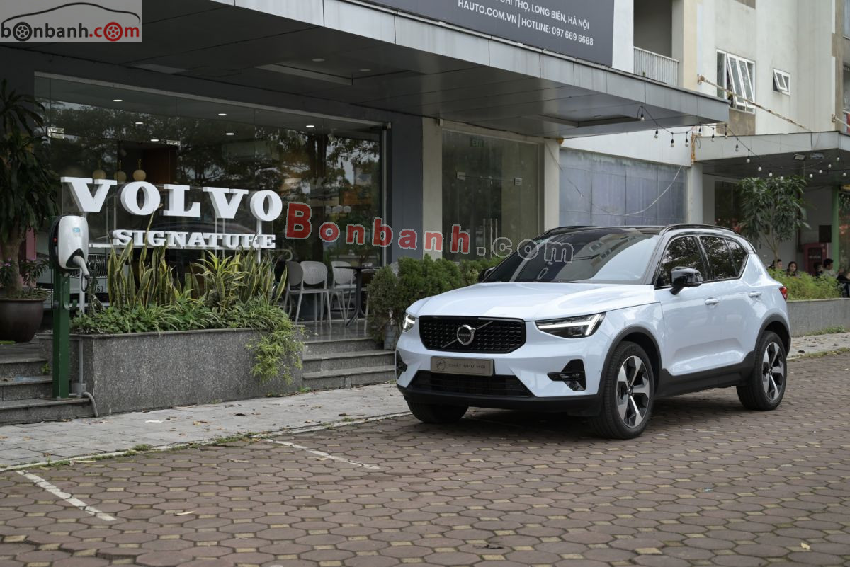 Bán ô tô Volvo XC40 Ultimate B5 AWD - 2024 - xe cũ