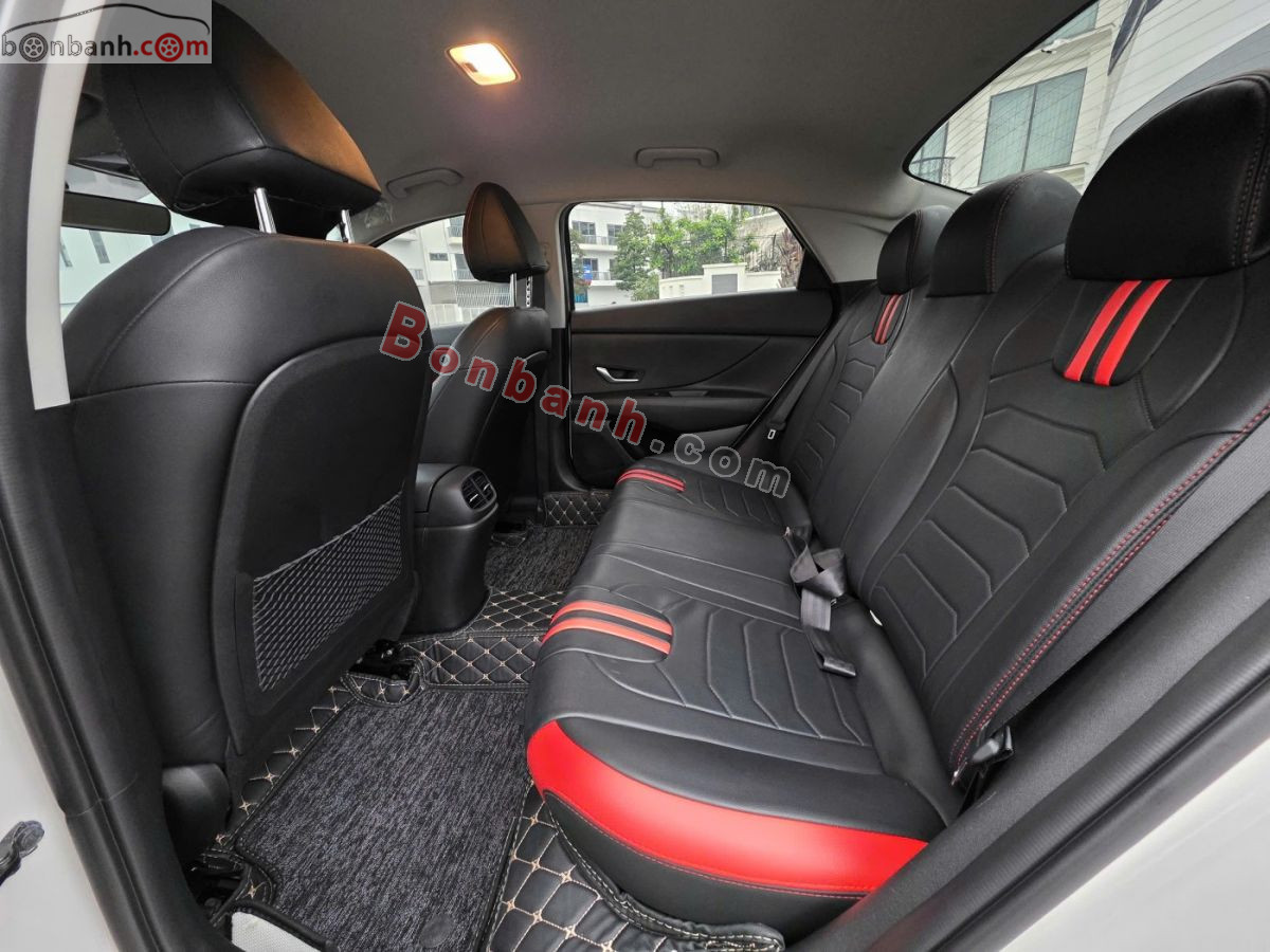 Bán ô tô Hyundai Elantra 1.6 AT Tiêu chuẩn - 2023 - xe cũ