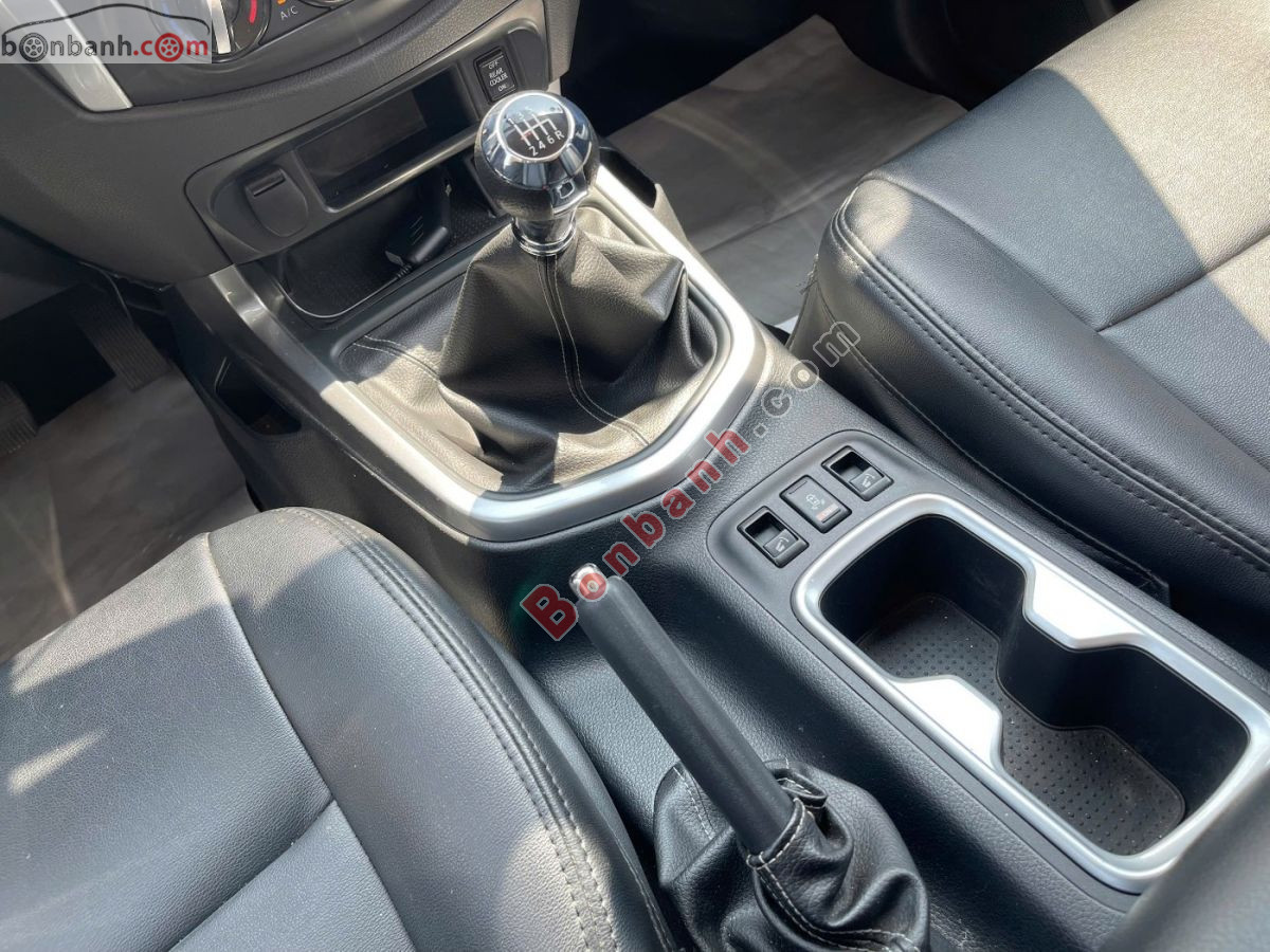 Bán ô tô Nissan Terra S 2.5 MT 2WD - 2019 - xe cũ