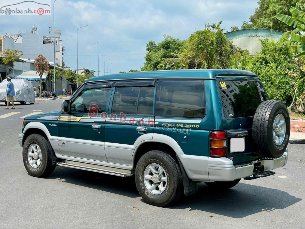 Bán ô tô Mitsubishi Pajero 3.0 - 2002 - xe cũ