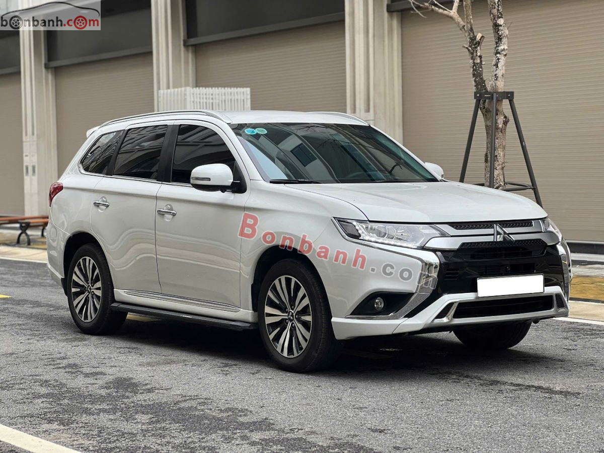 Bán ô tô Mitsubishi Outlander 2.0 CVT - 2023 - xe cũ